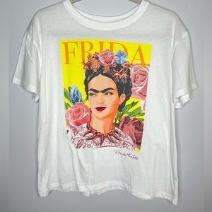 Woman’s Cropped Graphic Tee Frida Kahlo Medium